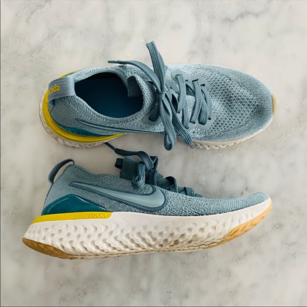 Nike React Girls Running Sneakers 3.5 Blue Knit